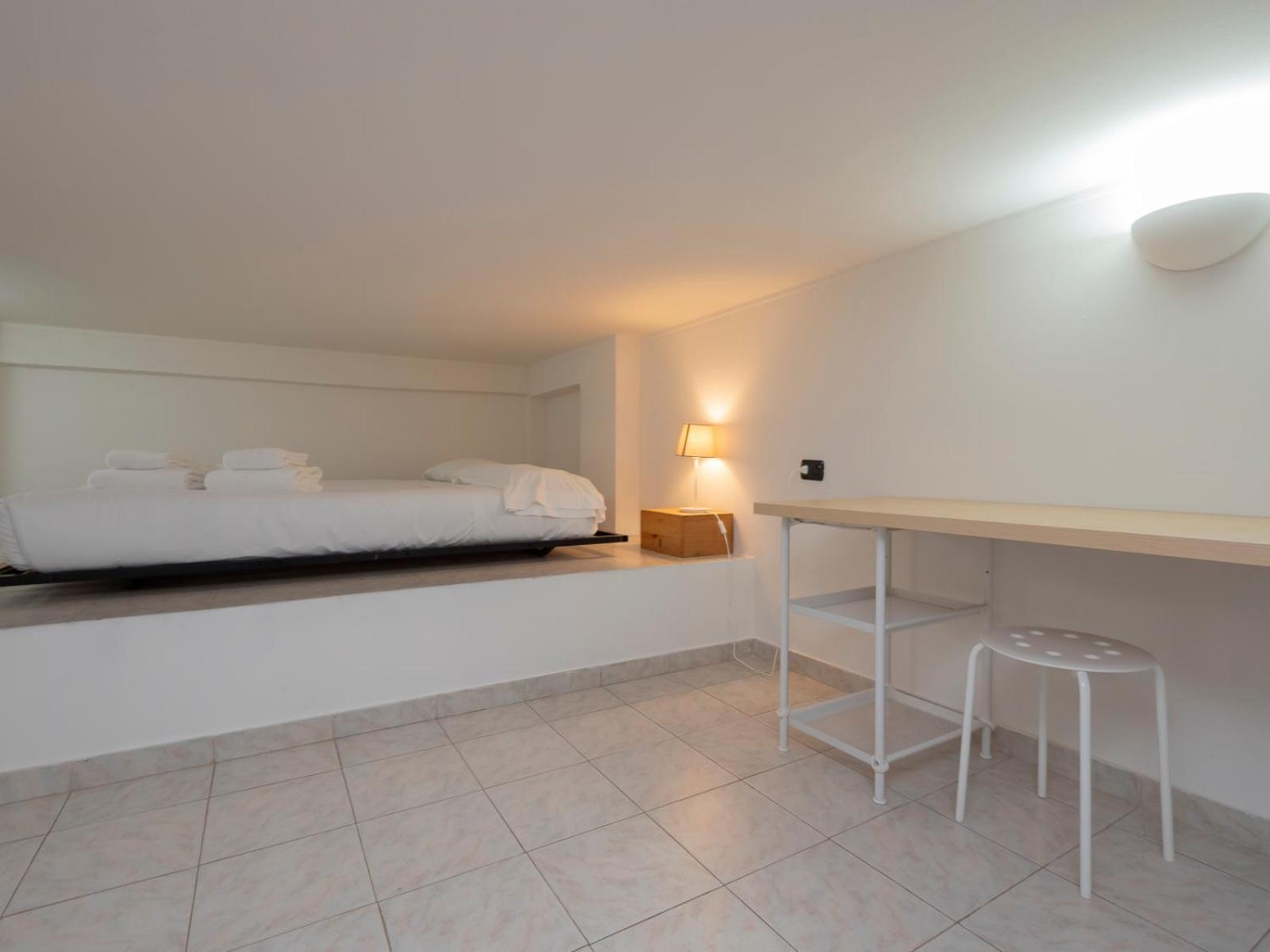 I Host - Breno 1 Appartamento Milano